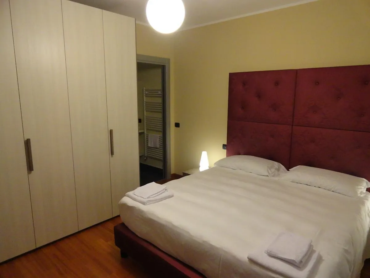 Hotel apartamentowy Residence Sant'Anna Ponte San Pietro  Włochy